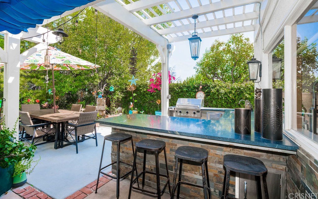 25466 Ave Escalera Valencia, CA 91355 - Photo 11 of 50