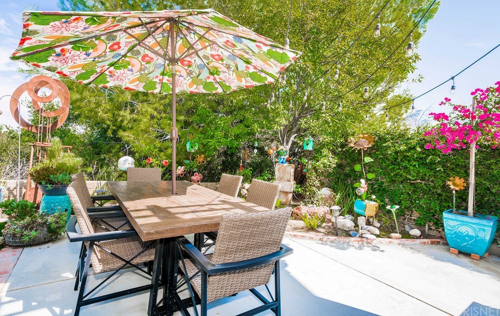 25466 Ave Escalera Valencia, CA 91355 - Photo 12 of 50