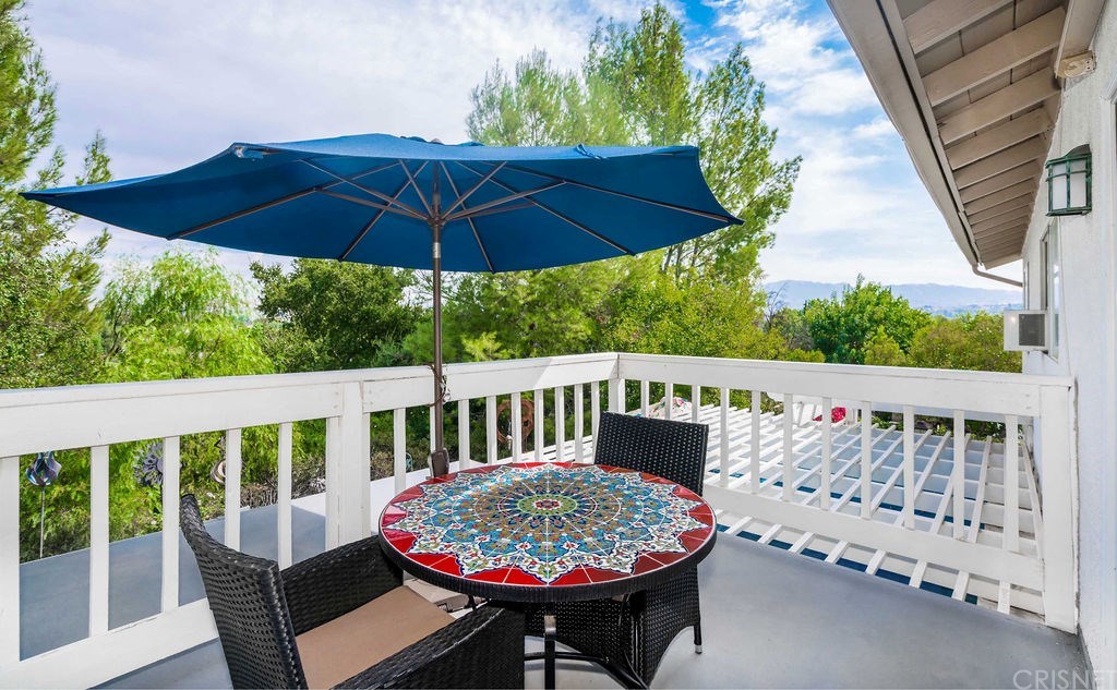 25466 Ave Escalera Valencia, CA 91355 - Photo 35 of 50