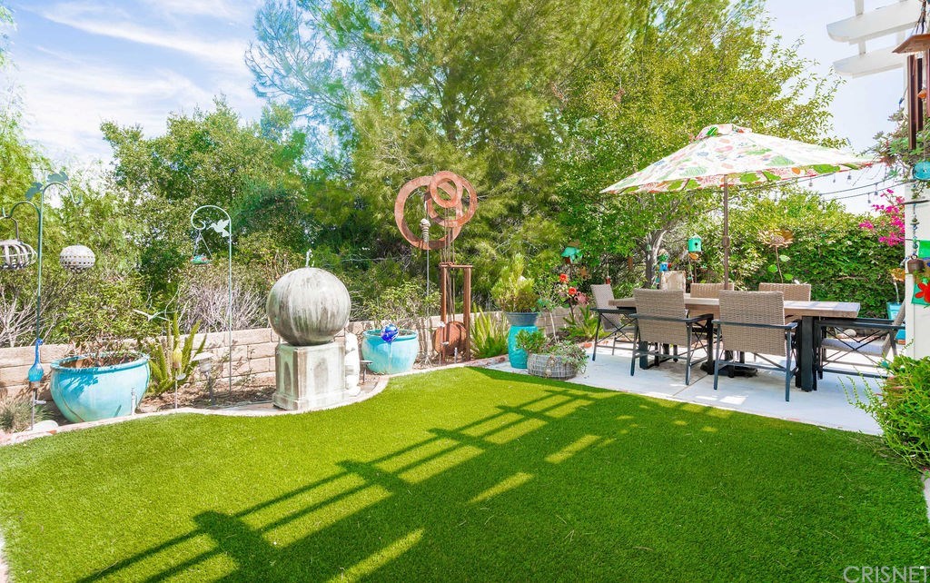 25466 Ave Escalera Valencia, CA 91355 - Photo 6 of 50