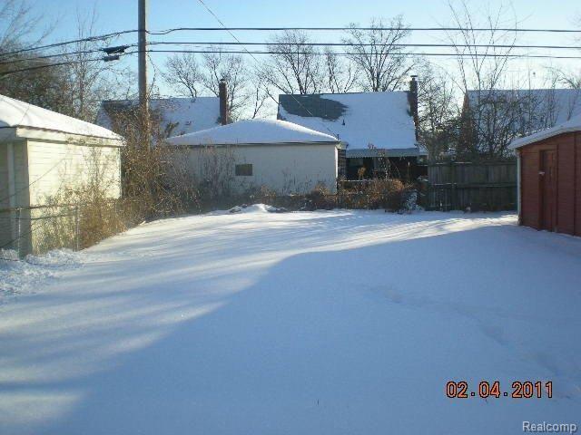 195 Shadowlawn Street Inkster, MI 48141 - Photo 14 of 15 Back of Home