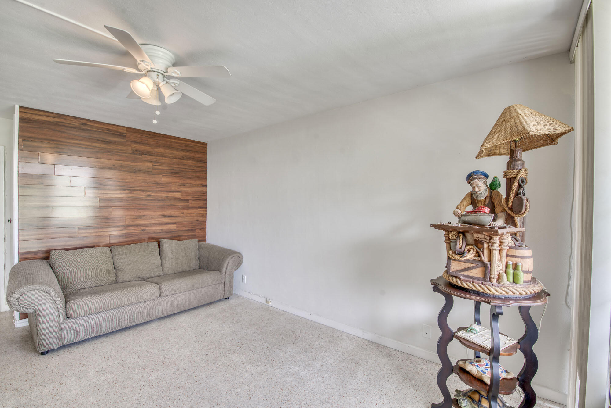 901 North Birch Road, Unit D6 Fort Lauderdale, FL 33304 - Photo 5 of 16 _IMG9327