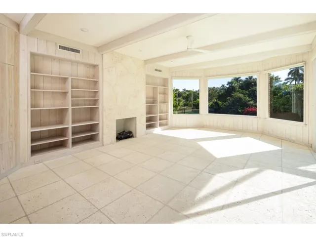 $7,250,000 | 2610 Half Moon Walk, Naples, FL 34102