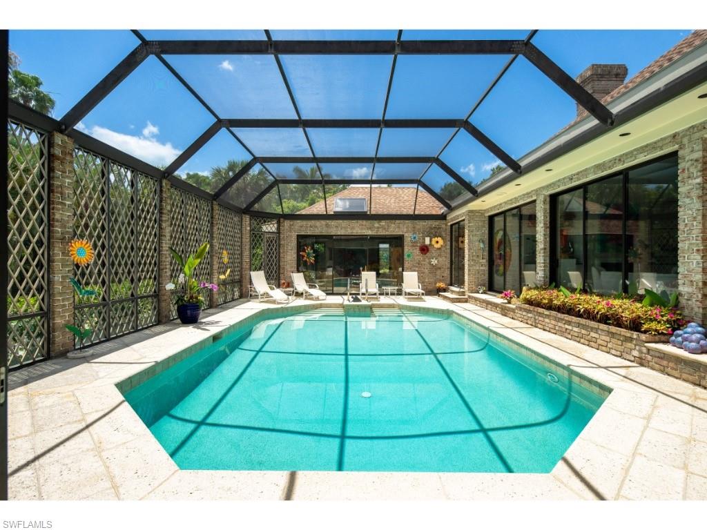 2610 Half Moon Walk Naples, FL 34102 - Photo 6 of 10