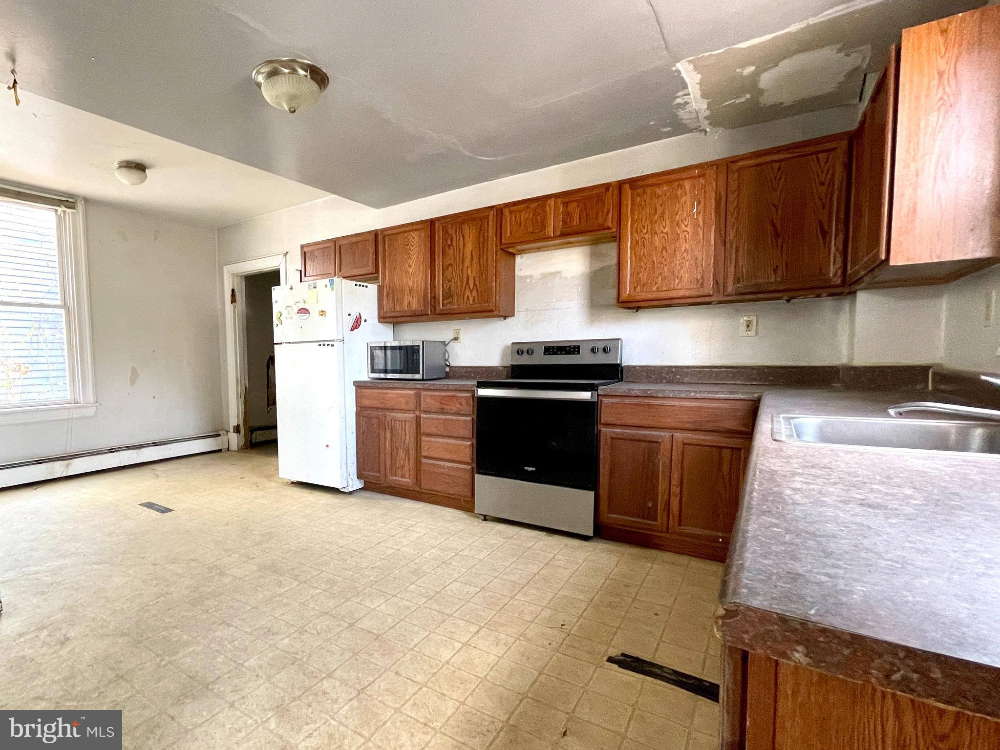 46 Walnut Street Salem, NJ 08079 - Photo 2 of 7