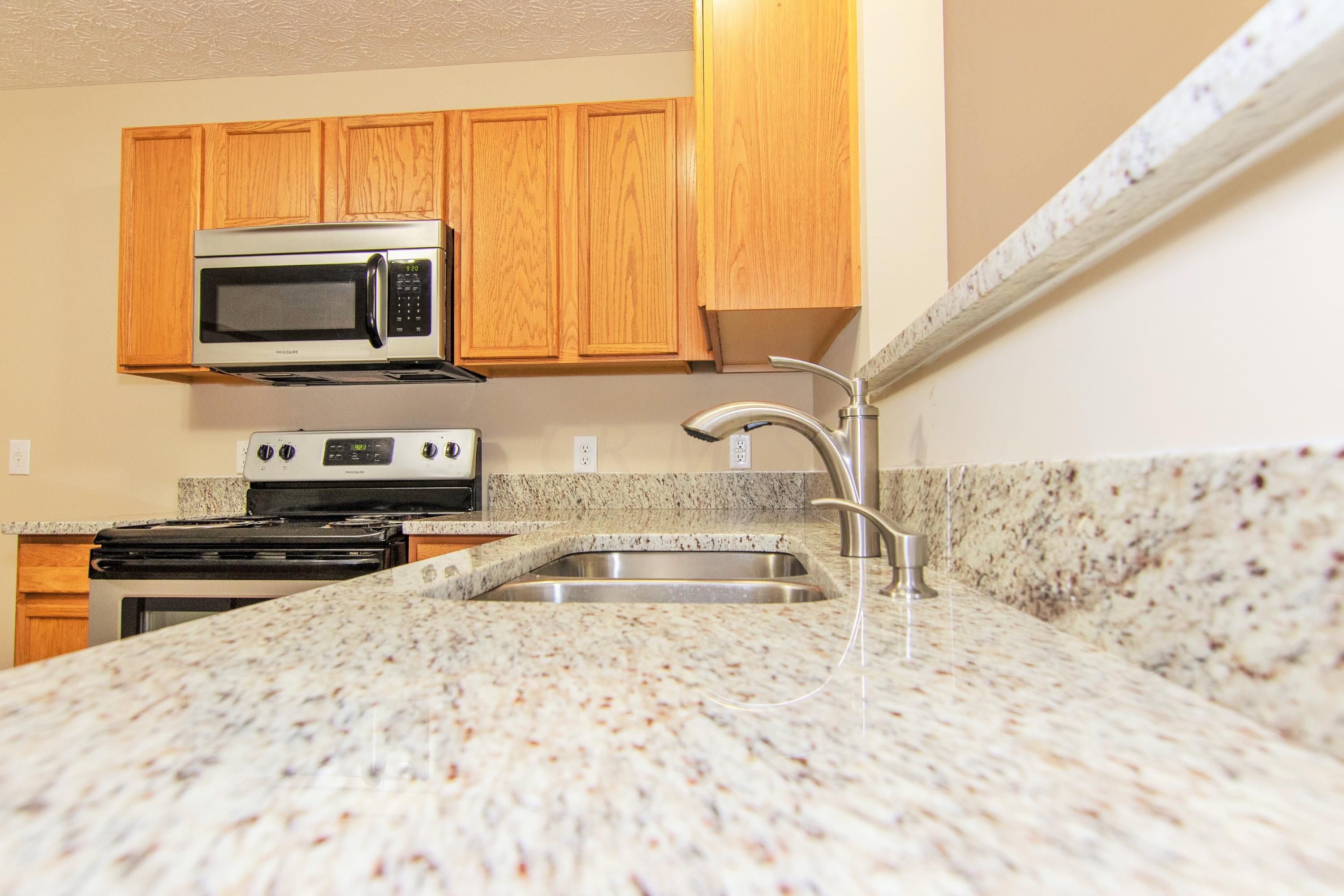 551 Rockets Street, Unit 157 Galloway, OH 43119 - Photo 8 of 33