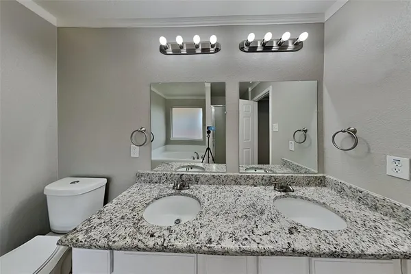 $2,195 | 13204 Settlers Trail, Fort Worth, TX 76244