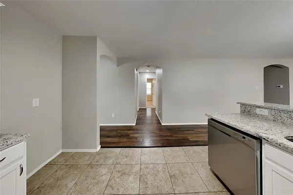 $2,195 | 13204 Settlers Trail, Fort Worth, TX 76244