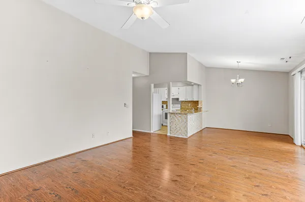 $175,000 | 4912 Ashley Lane, Unit 84, Waterford, MI 48329