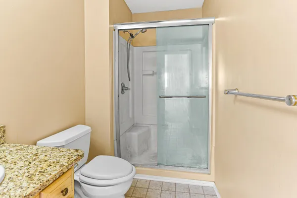 $175,000 | 4912 Ashley Lane, Unit 84, Waterford, MI 48329