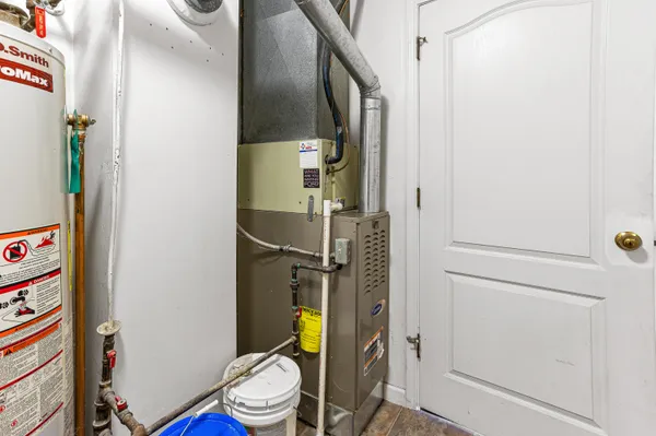 $175,000 | 4912 Ashley Lane, Unit 84, Waterford, MI 48329