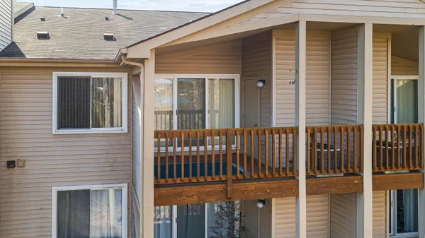 $175,000 | 4912 Ashley Lane, Unit 84, Waterford, MI 48329