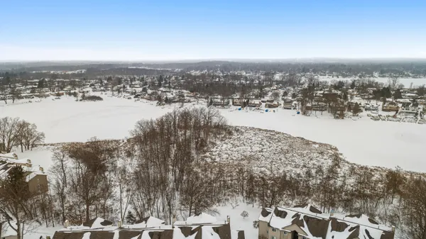 $175,000 | 4912 Ashley Lane, Unit 84, Waterford, MI 48329