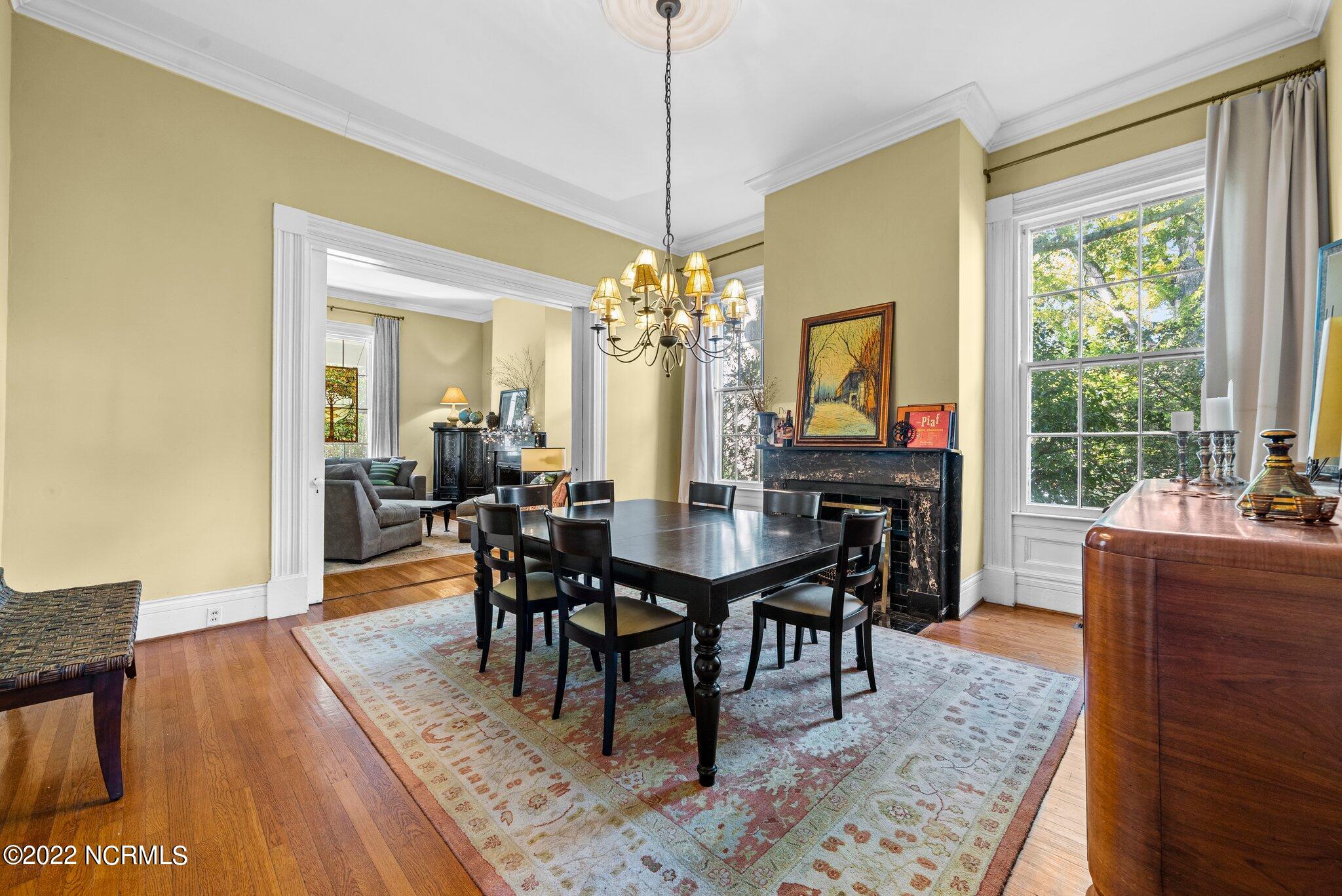 626 West Main Street Washington, NC 27889 - Photo 13 of 65 Dining Room