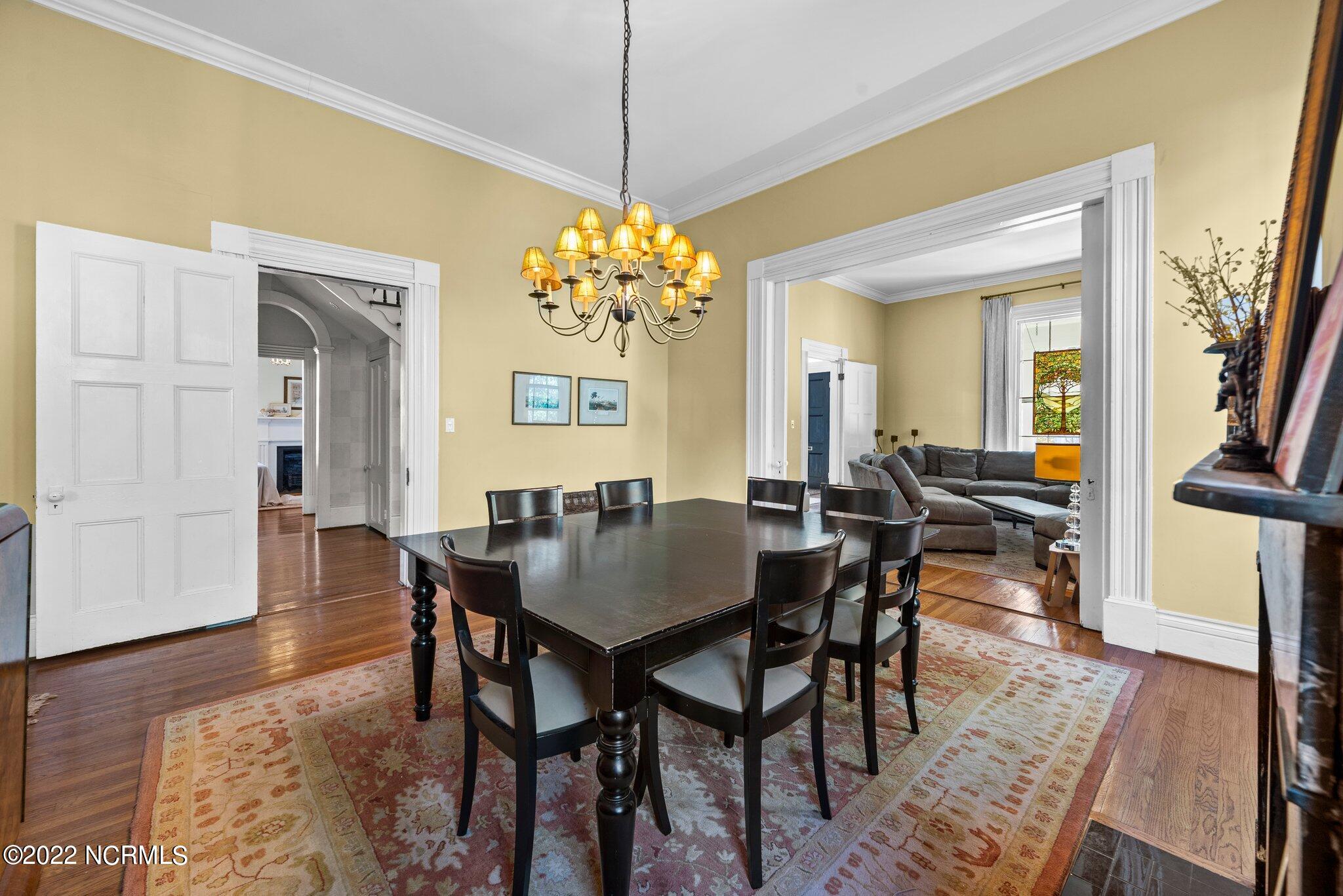 626 West Main Street Washington, NC 27889 - Photo 14 of 65 Dining Room