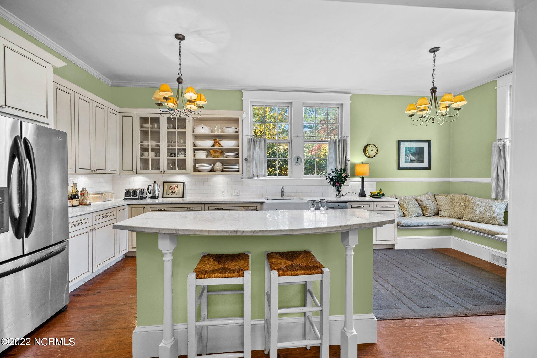 626 West Main Street Washington, NC 27889 - Photo 26 of 65 Kitchen