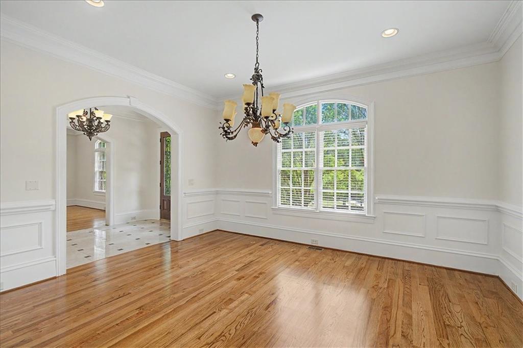 3880 Stratford Walk Circle Atlanta, GA 30342 - Photo 14 of 48