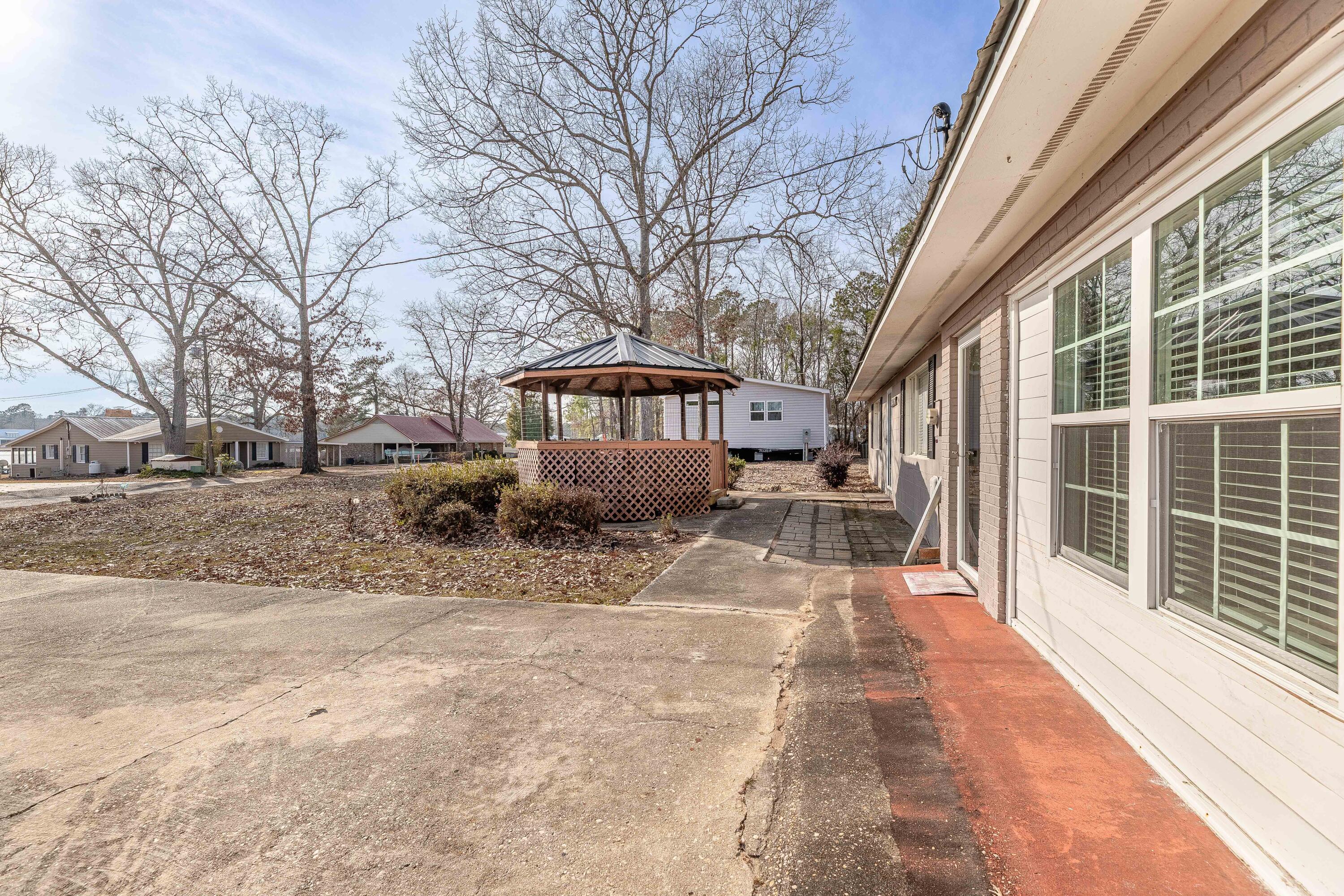 1416 Litzler Drive Manning, SC 29102 - Photo 25 of 40 IMG_4938-HDR