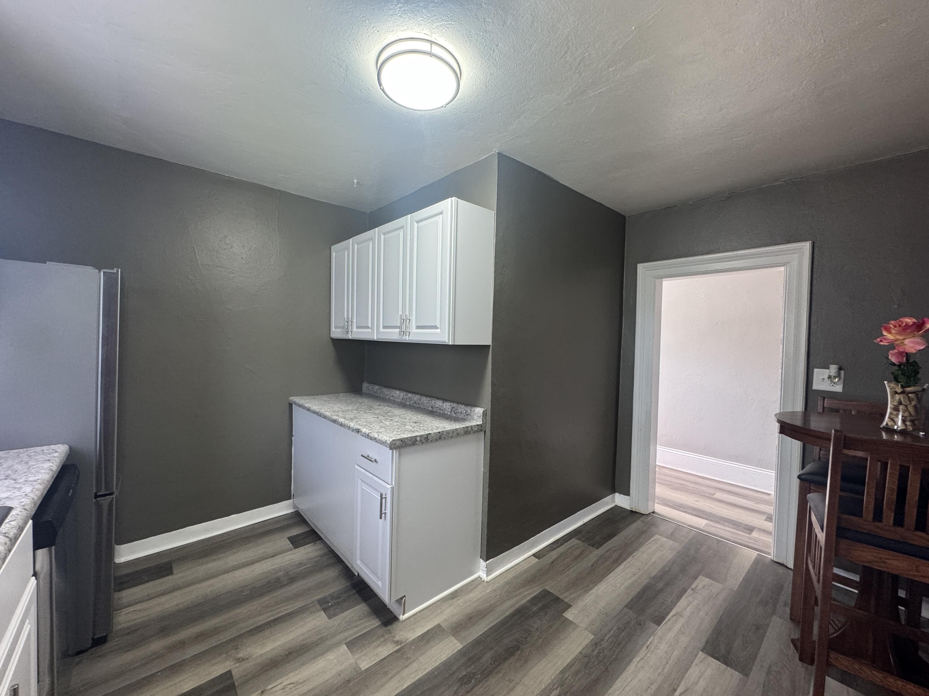 4015 Washington Road Kenosha, WI 53144 - Photo 19 of 27 Upper: Kitchen, angle 2