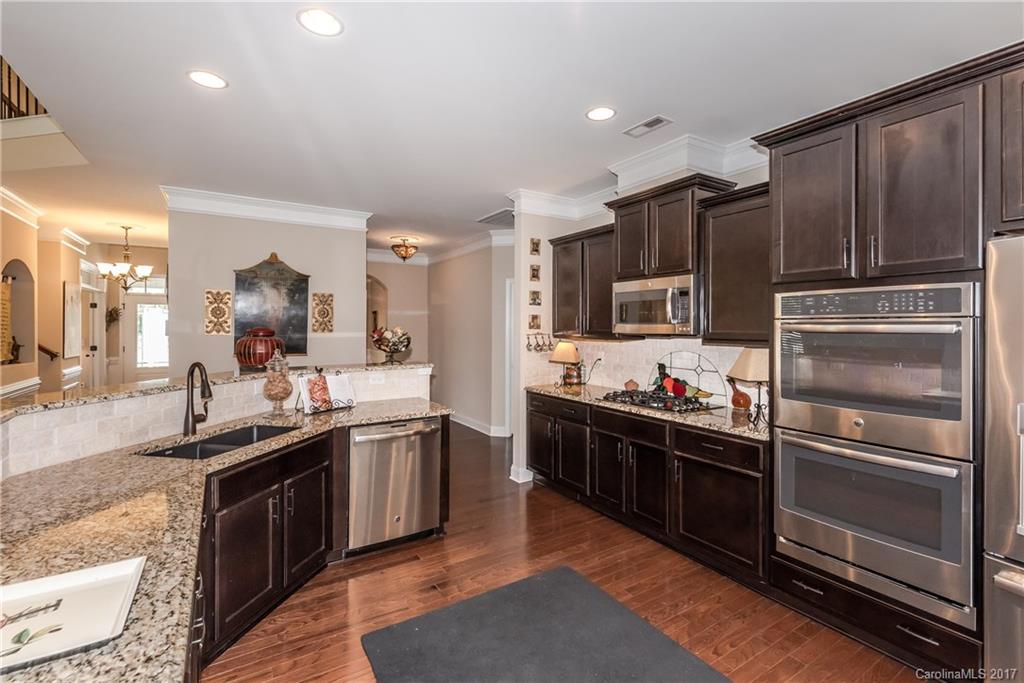 806 Solandra Way Tega Cay, SC 29708 - Photo 11 of 24