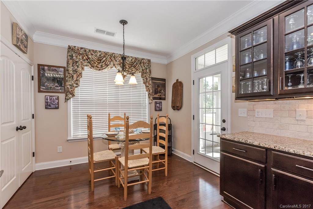 806 Solandra Way Tega Cay, SC 29708 - Photo 12 of 24
