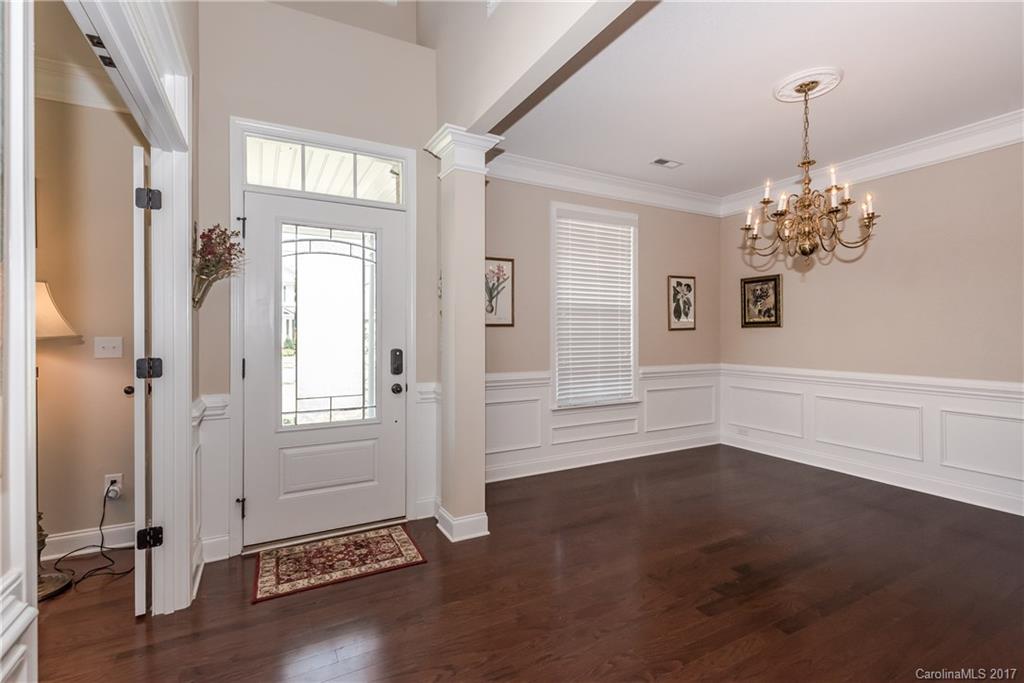 806 Solandra Way Tega Cay, SC 29708 - Photo 3 of 24