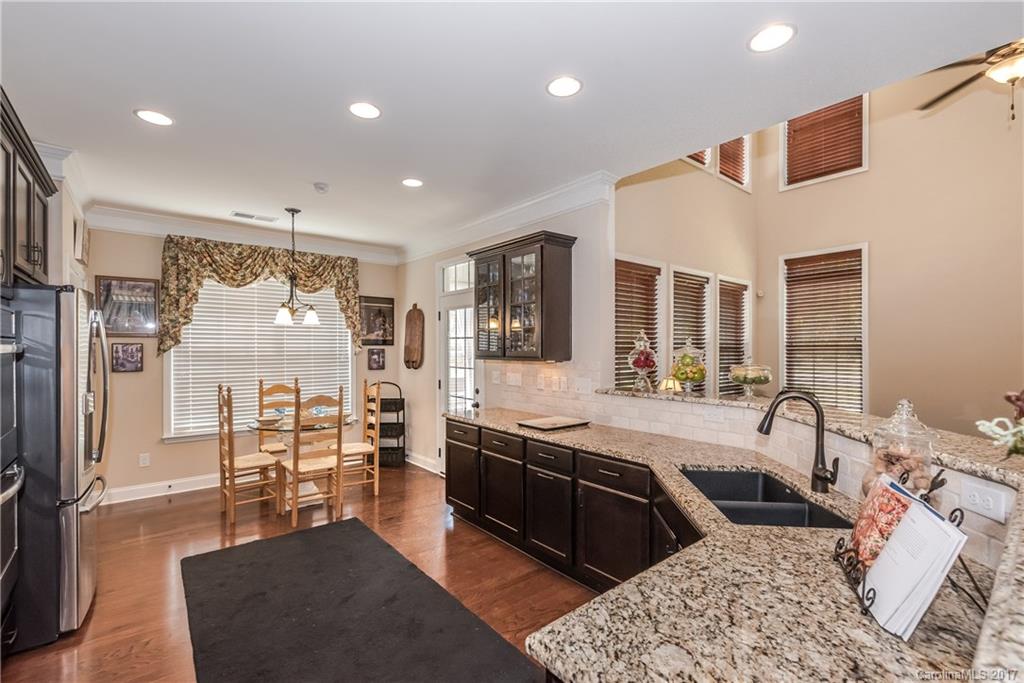 806 Solandra Way Tega Cay, SC 29708 - Photo 9 of 24