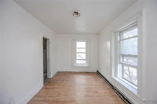 $129,000 | 955 Niagara Avenue, Niagara Falls, NY 14305