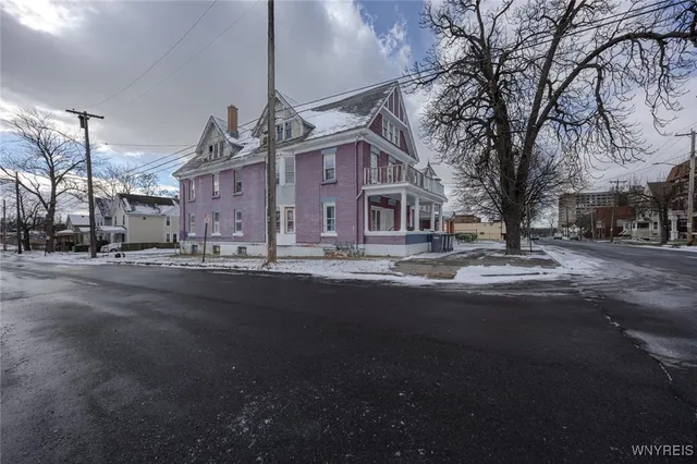 $129,000 | 955 Niagara Avenue, Niagara Falls, NY 14305