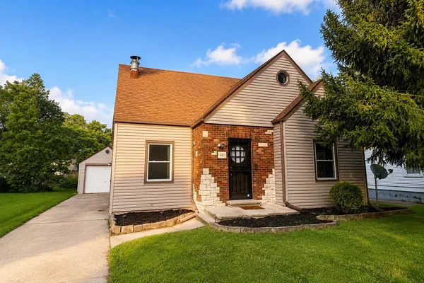 $220,000 | 1141 9th Street, Beloit, WI 53511
