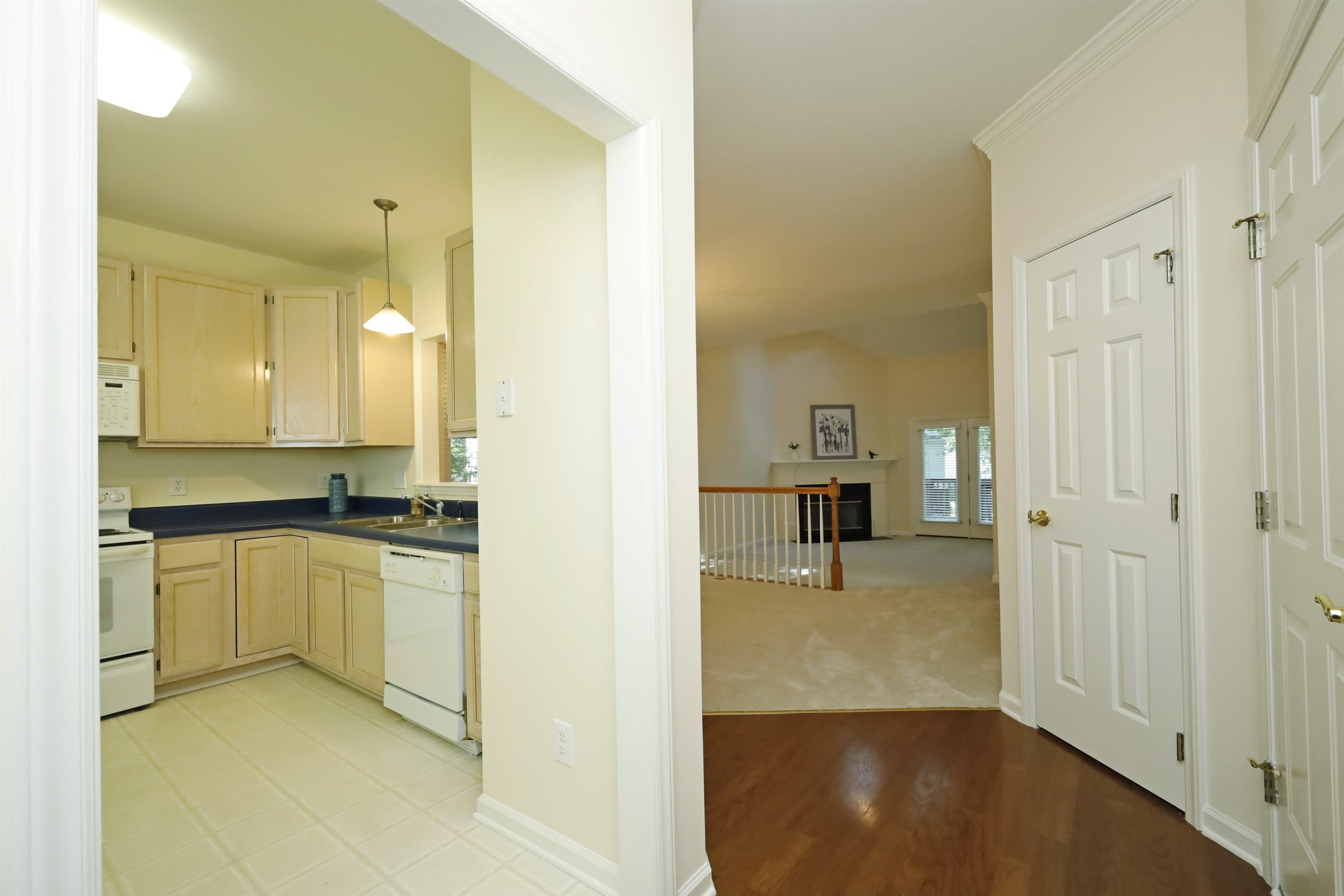 316 Vinca Circle Cary, NC 27513 - Photo 4 of 44 Photo 4