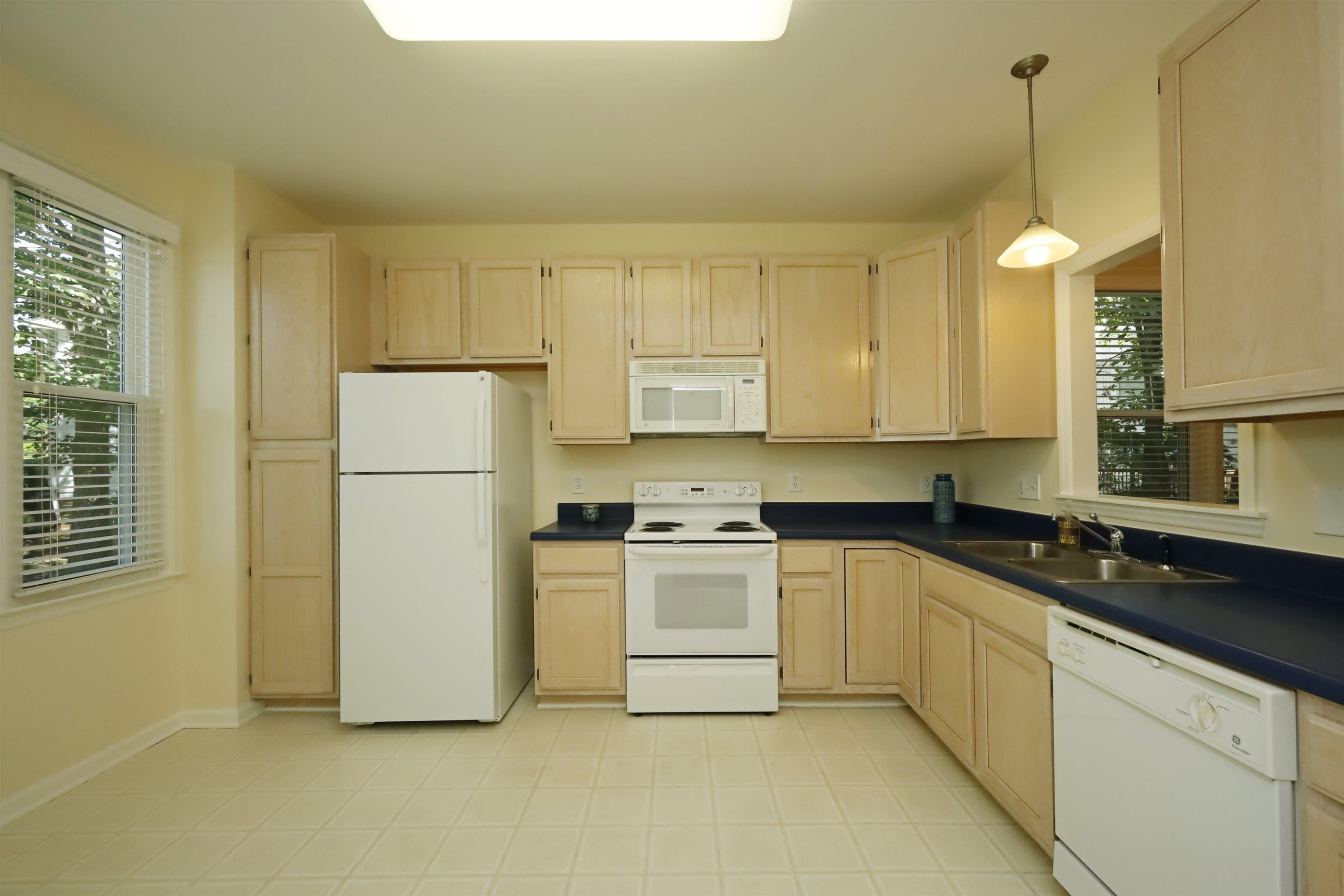 316 Vinca Circle Cary, NC 27513 - Photo 6 of 44 Photo 6