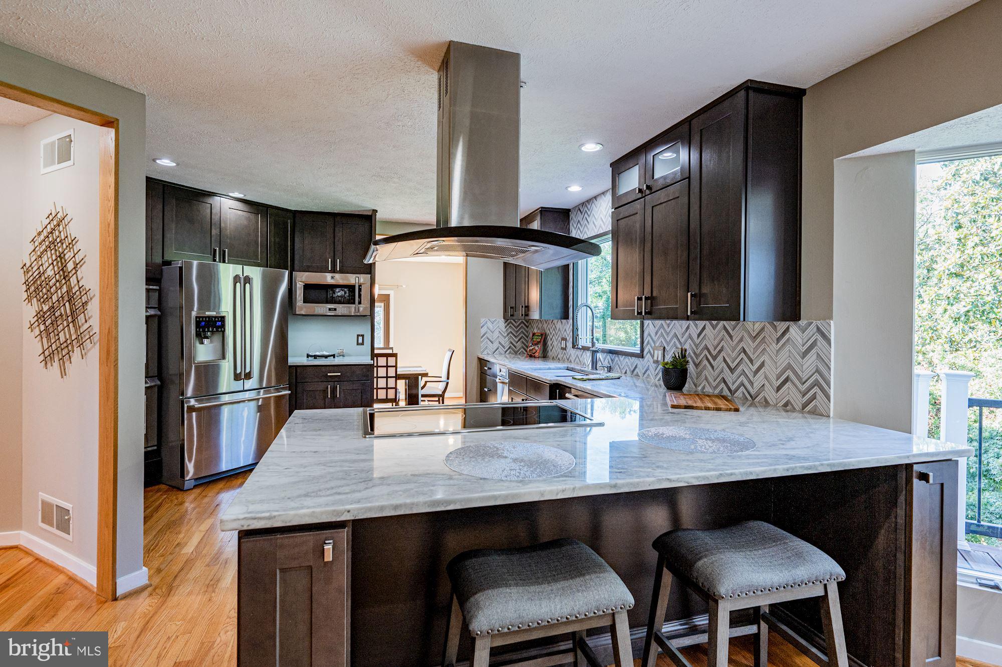 46 Overbrook Road Baltimore, MD 21228 - Photo 3 of 55 Gourmet Kitchen