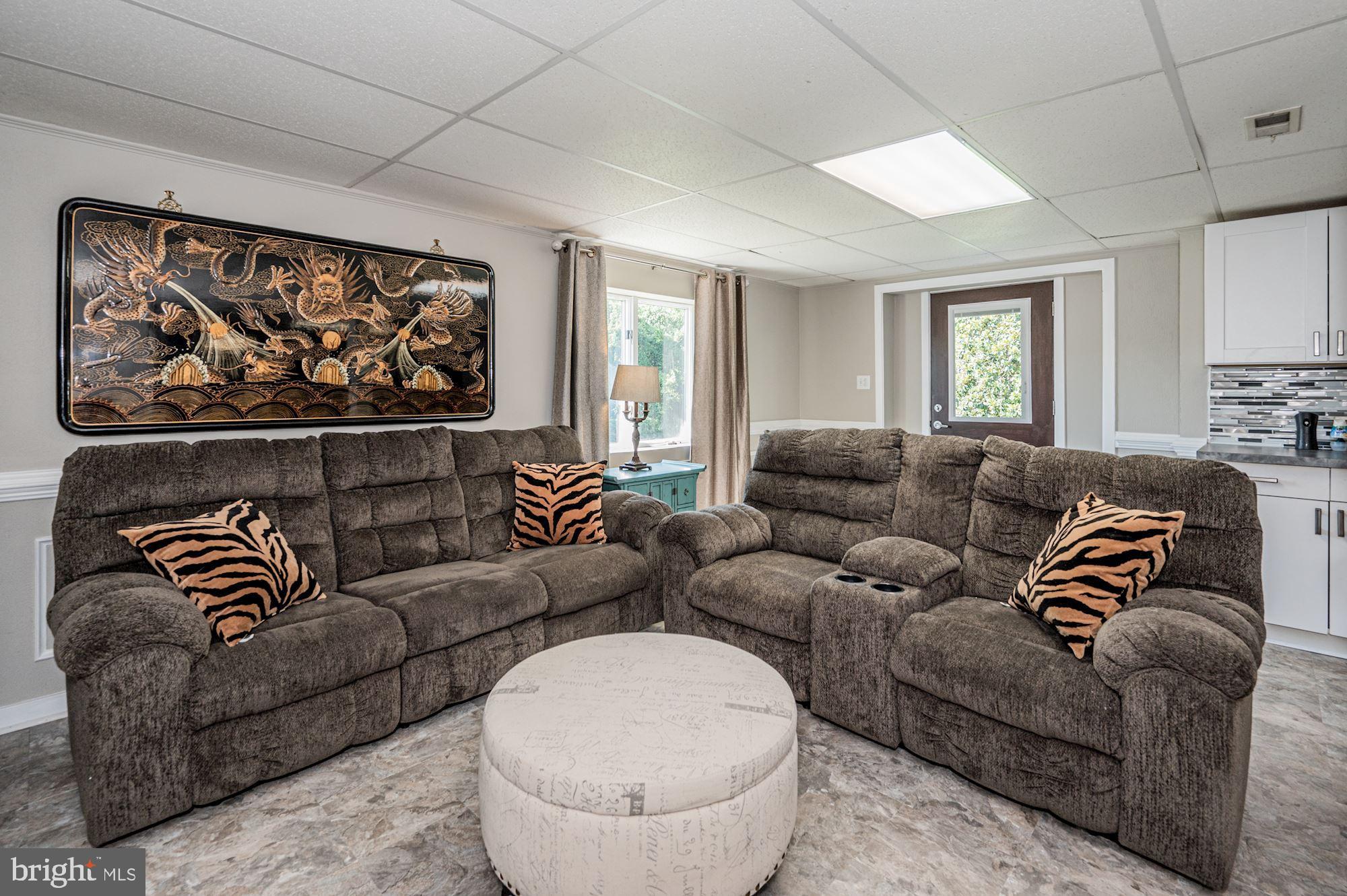 46 Overbrook Road Baltimore, MD 21228 - Photo 36 of 55 In-Law Suite