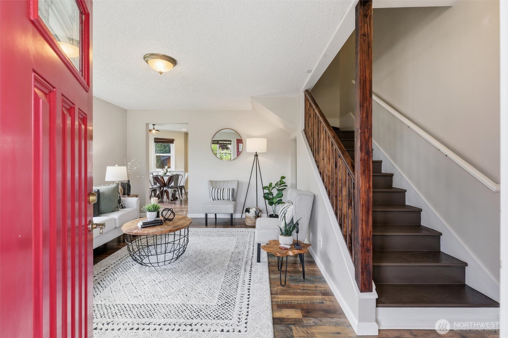 2224 Chestnut Street Everett, WA 98201 - Photo 2 of 34
