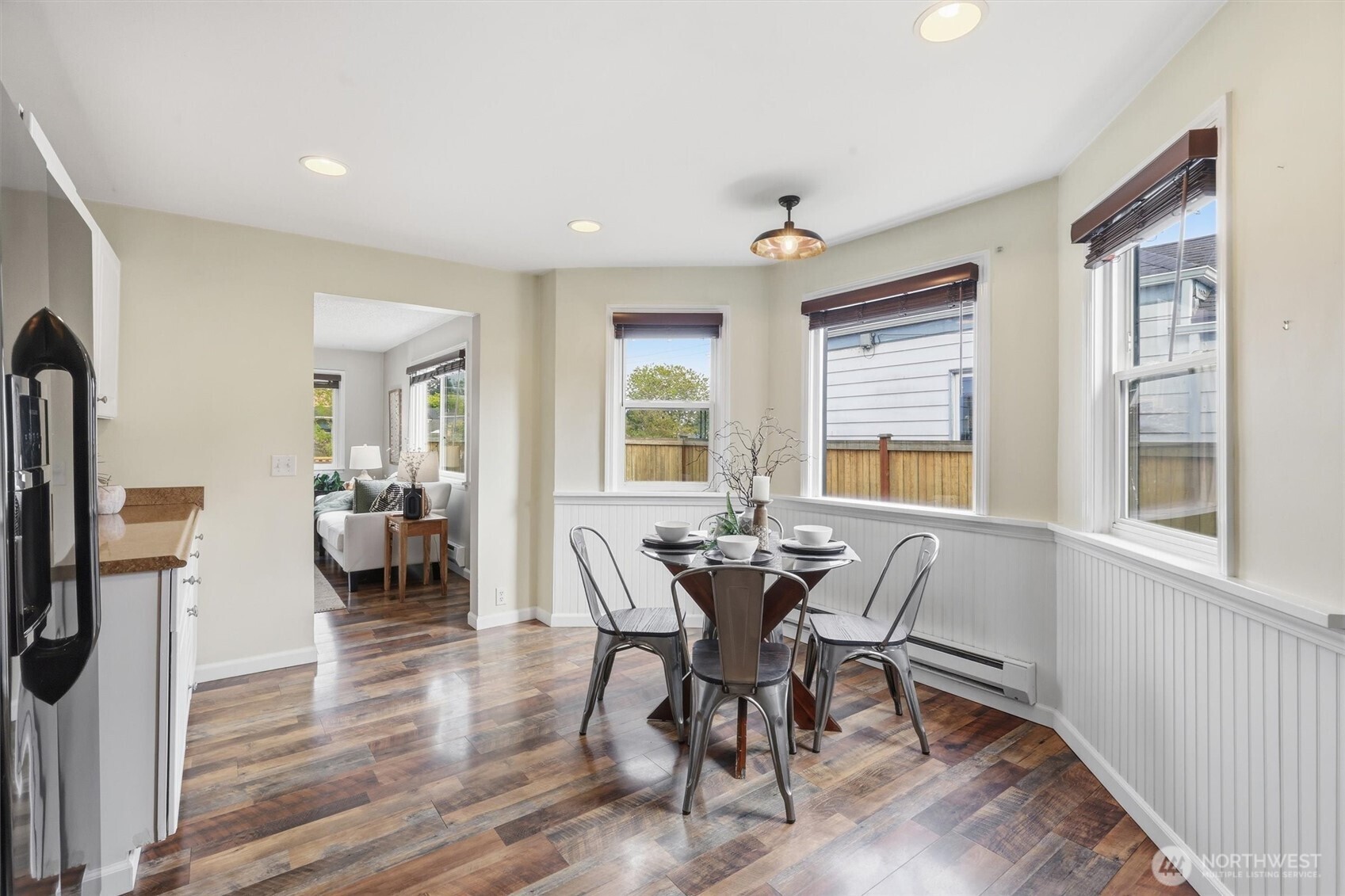 2224 Chestnut Street Everett, WA 98201 - Photo 8 of 34