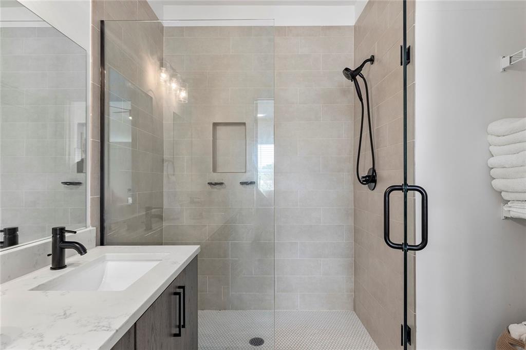 276 Estoria Street Southeast Atlanta, GA 30316 - Photo 28 of 40