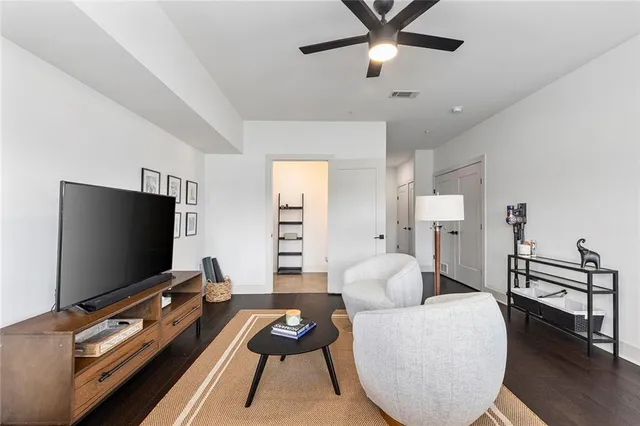 $615,000 | 276 Estoria Street Southeast, Atlanta, GA 30316