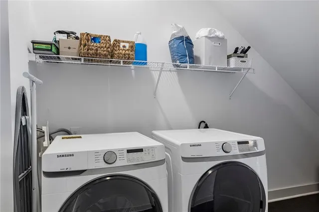 $615,000 | 276 Estoria Street Southeast, Atlanta, GA 30316