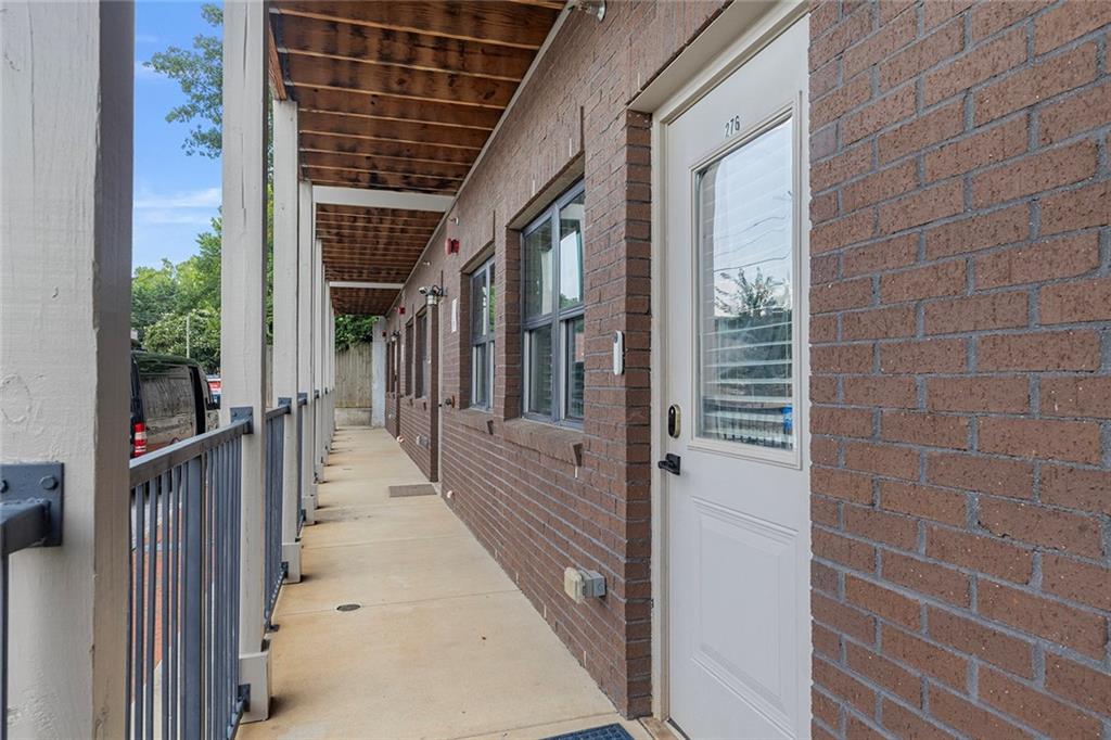 276 Estoria Street Southeast Atlanta, GA 30316 - Photo 38 of 40