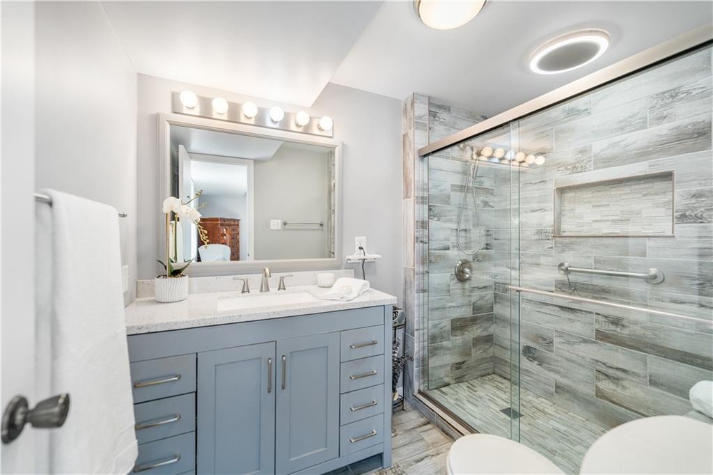 464 Sharon Road Coraopolis, PA 15108 - Photo 17 of 34 An ensuite bathroom for ultimate comfort.
