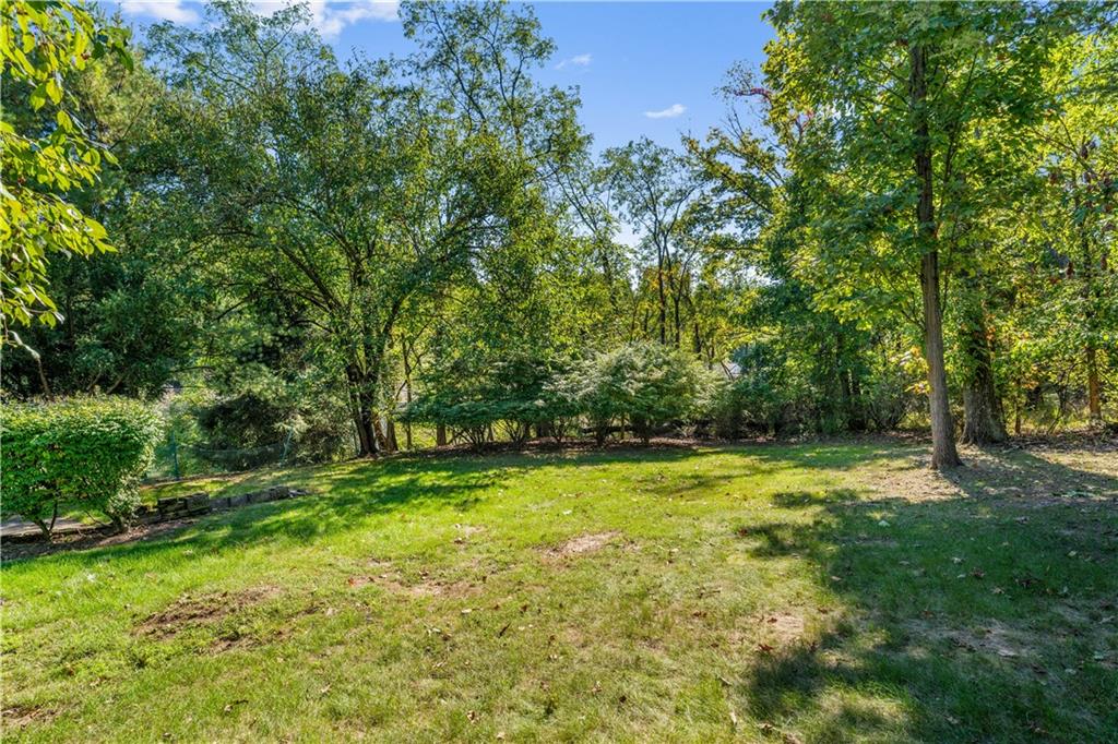 464 Sharon Road Coraopolis, PA 15108 - Photo 27 of 34 Lot is 0.29