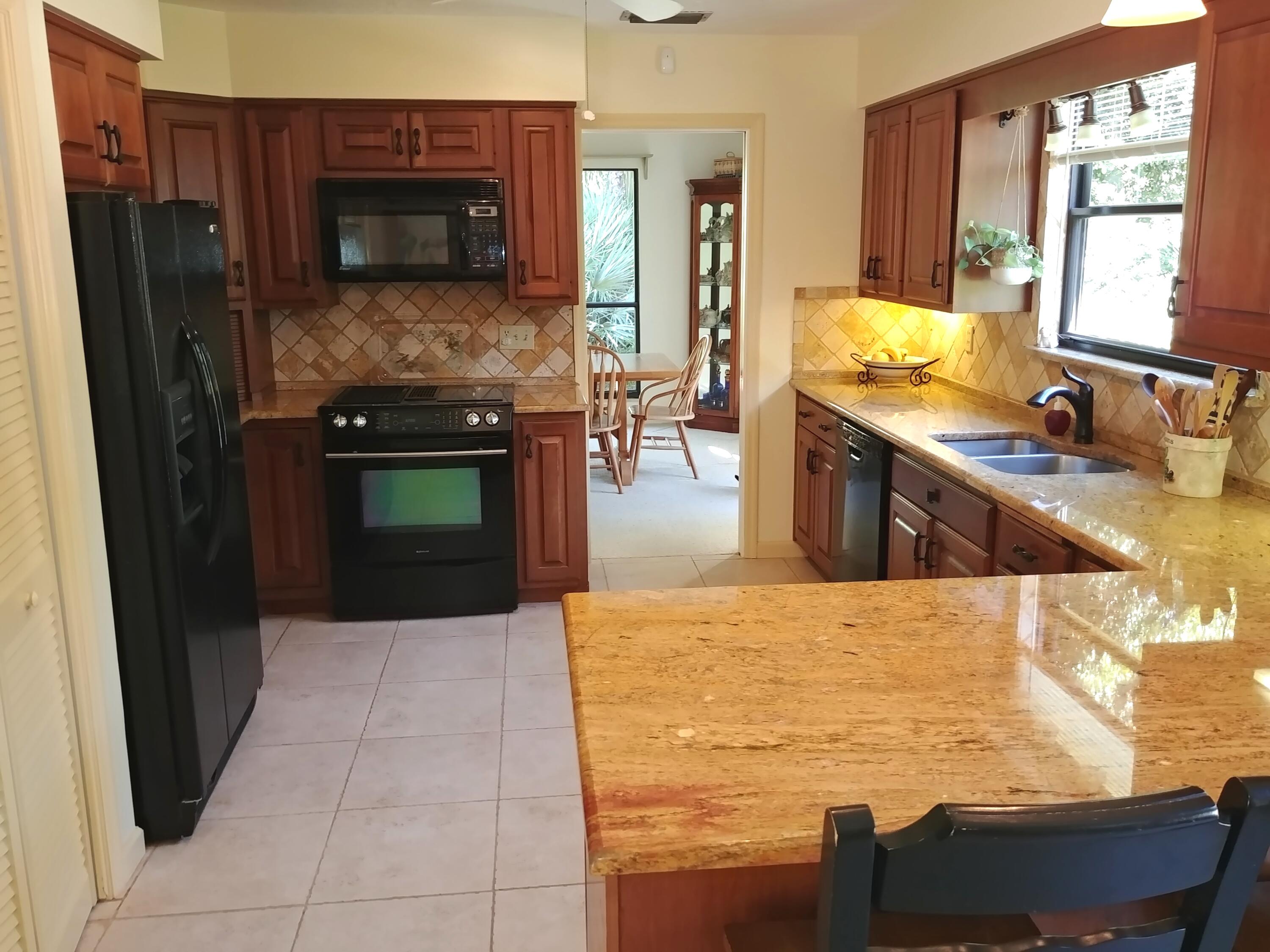 10924 Southwest Hawk View Circle Stuart, FL 34997 - Photo 9 of 24 6