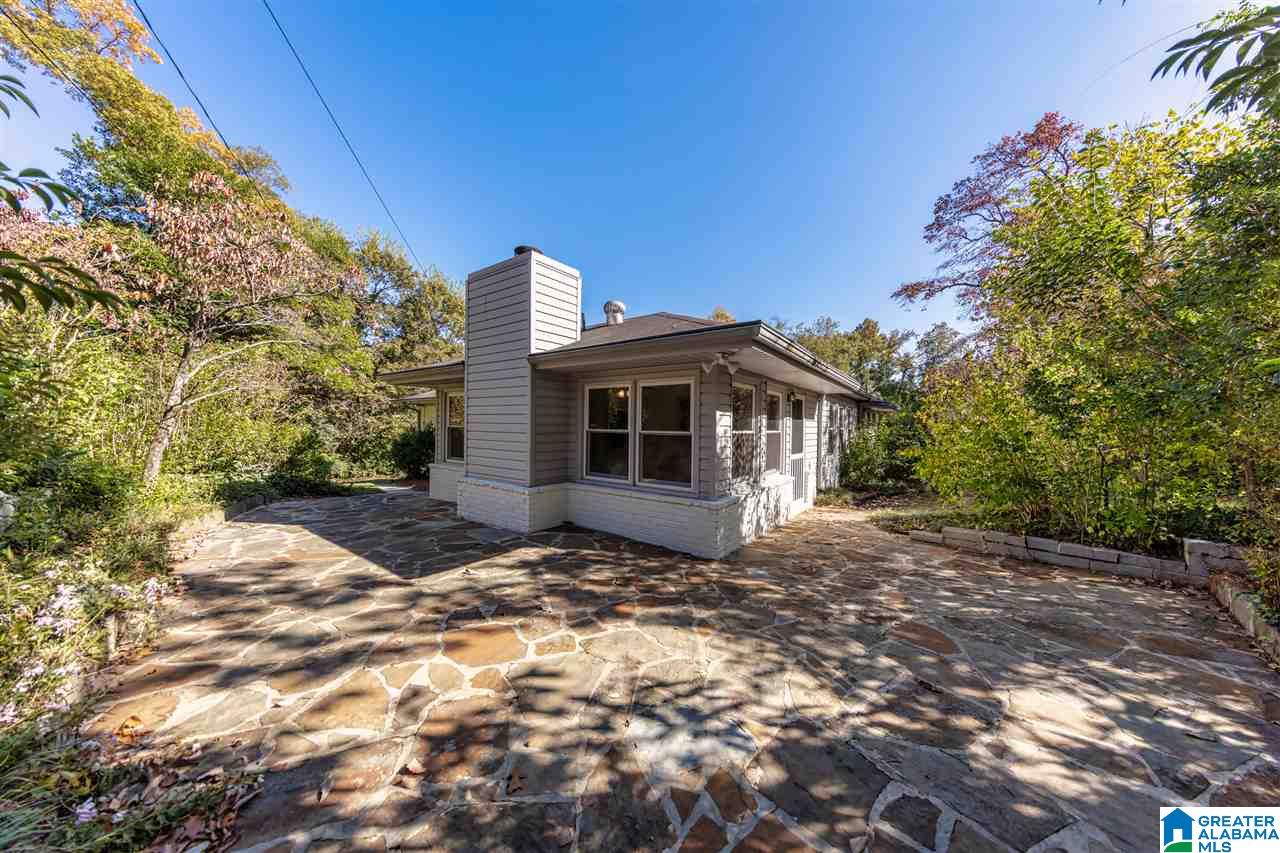 1930 Southwood Road Birmingham, AL 35216 - Photo 4 of 47