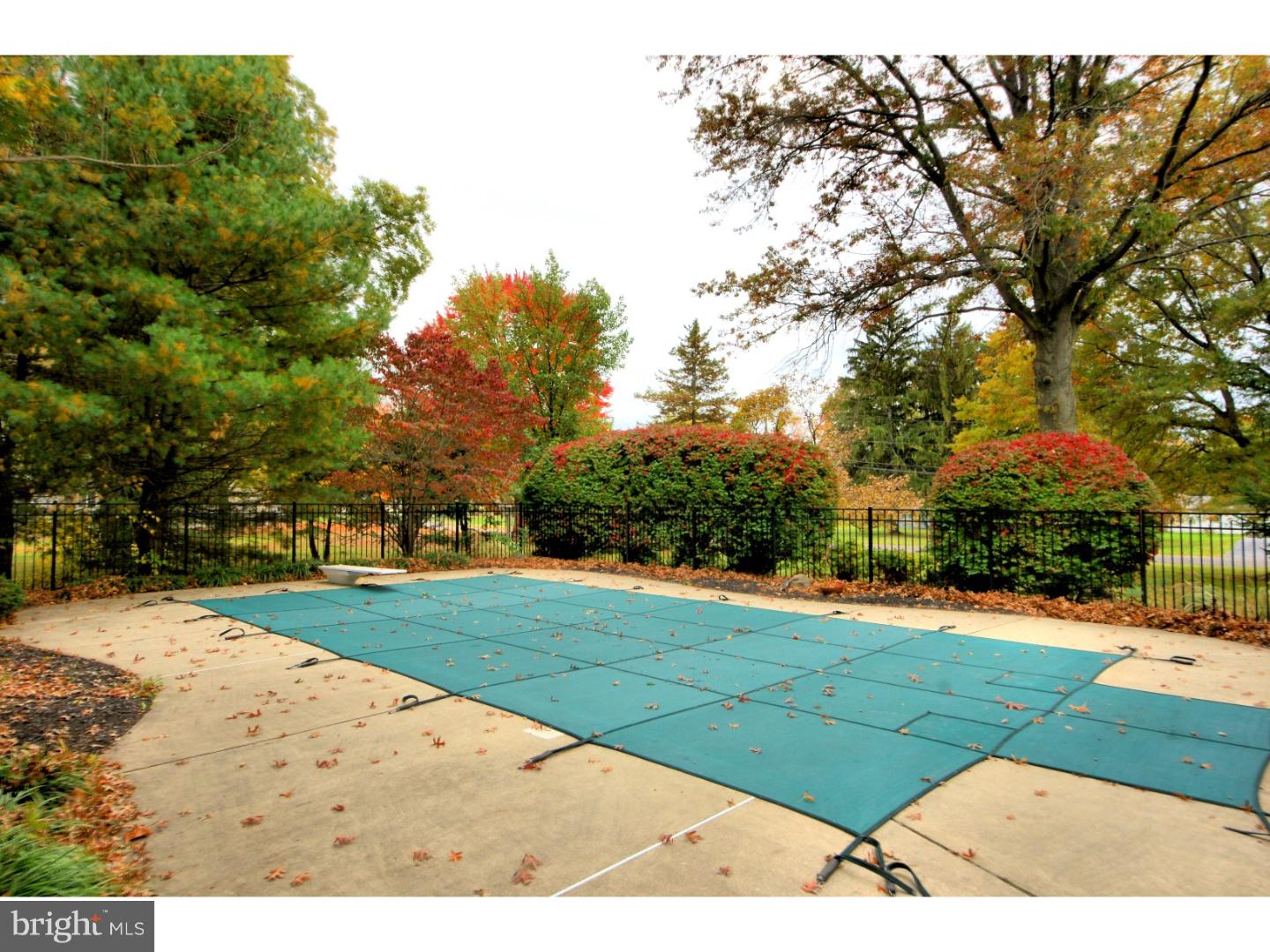 117 Line Road Trenton, NJ 08690 - Photo 24 of 25 Pool