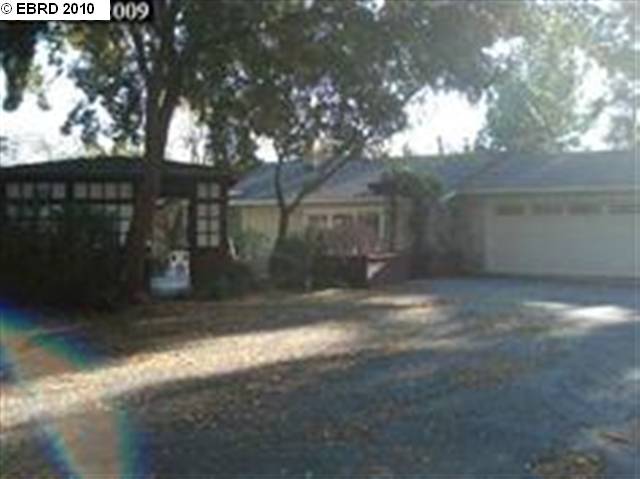 1111 Howard Hills Road Lafayette, CA 94549 - Photo 1 of 1 a view of back yard of the house
