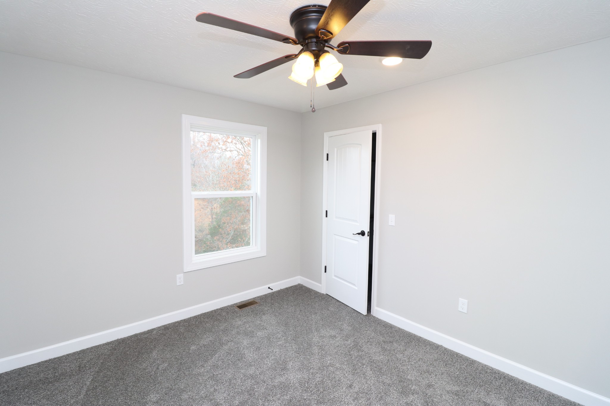 1129 Coolidge Road Lafayette, TN 37083 - Photo 15 of 19 Gallery Image 15