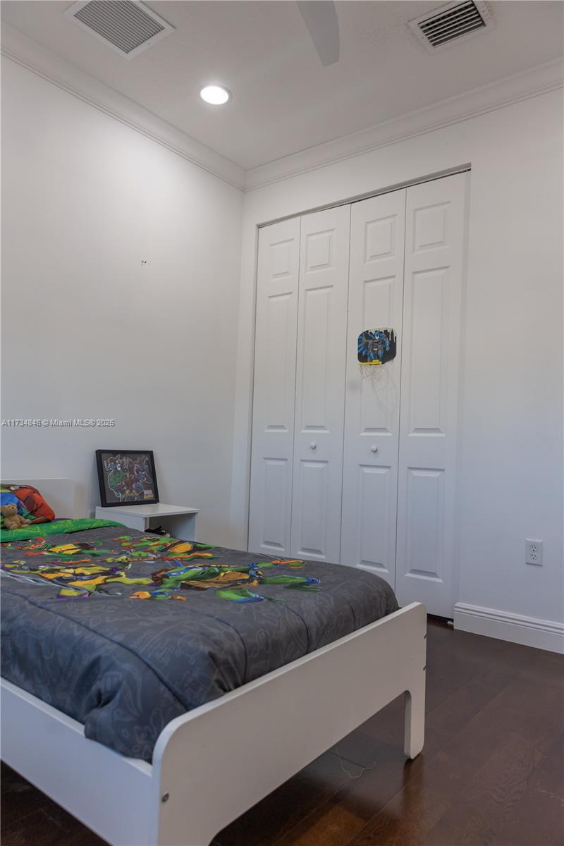 9074 Southwest 36th Street Miramar, FL 33025 - Photo 13 of 21