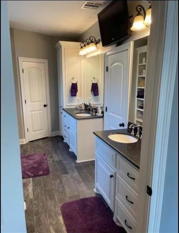 4815 Jim Kent Road, Unit TD Dequincy, LA 70633 - Photo 4 of 7 Gallery Image 4