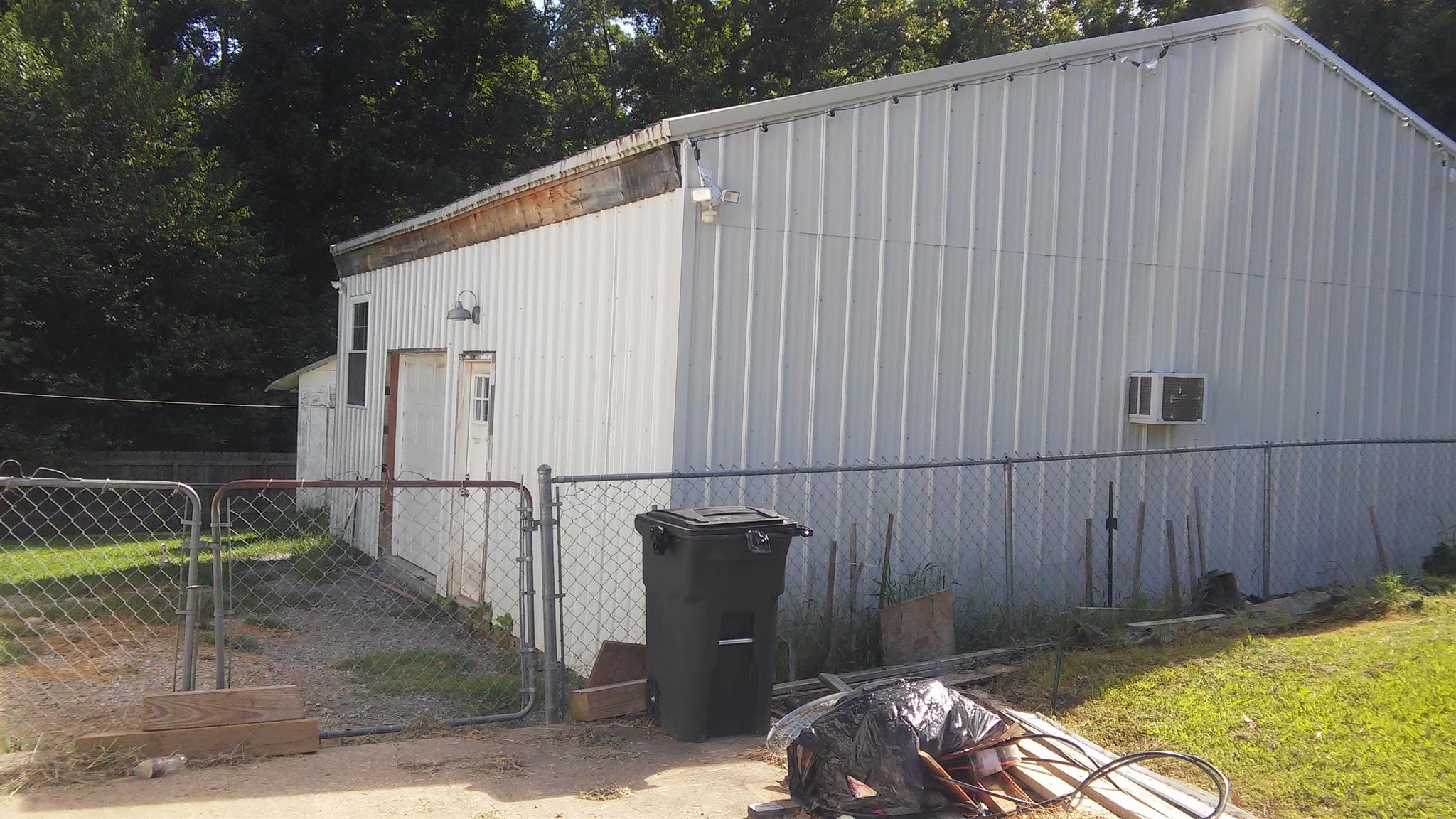 1001 Anderson Road Dickson, TN 37055 - Photo 4 of 9